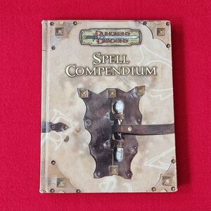 Dungeons & Dragons: Spell Compendium Very Good Condition D&D Magic Campaign